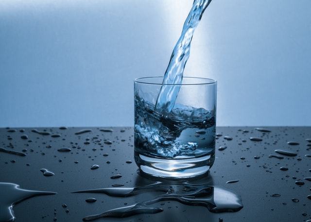 benefits of drinking lots of water